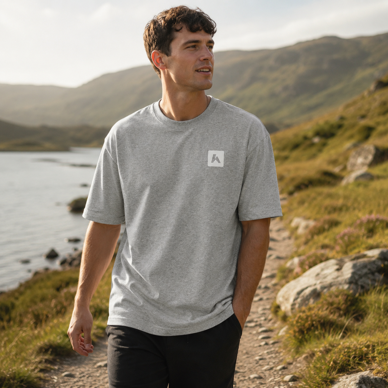 HIKR Void 100% Organic Cotton Heavyweight T-Shirt